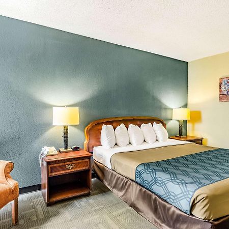 Econo Lodge Inn & Suites Radford-Blacksburg Area Εξωτερικό φωτογραφία