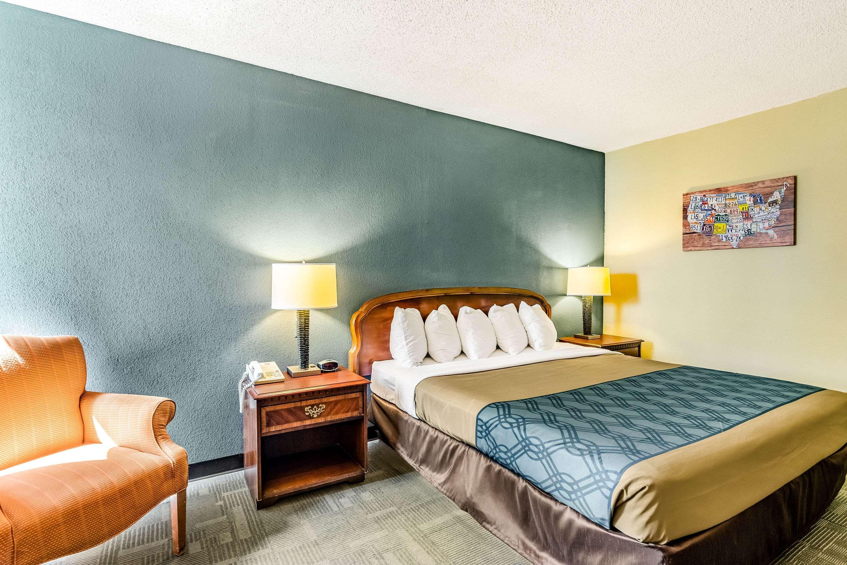 Econo Lodge Inn & Suites Radford-Blacksburg Area Εξωτερικό φωτογραφία